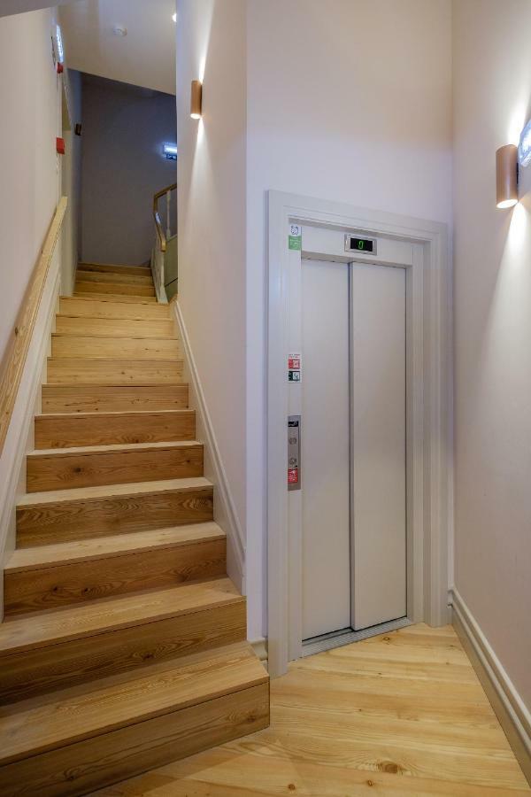 Boutique Rentals-Kihara'S Ribeira Apt With Great Views Porto Exterior foto