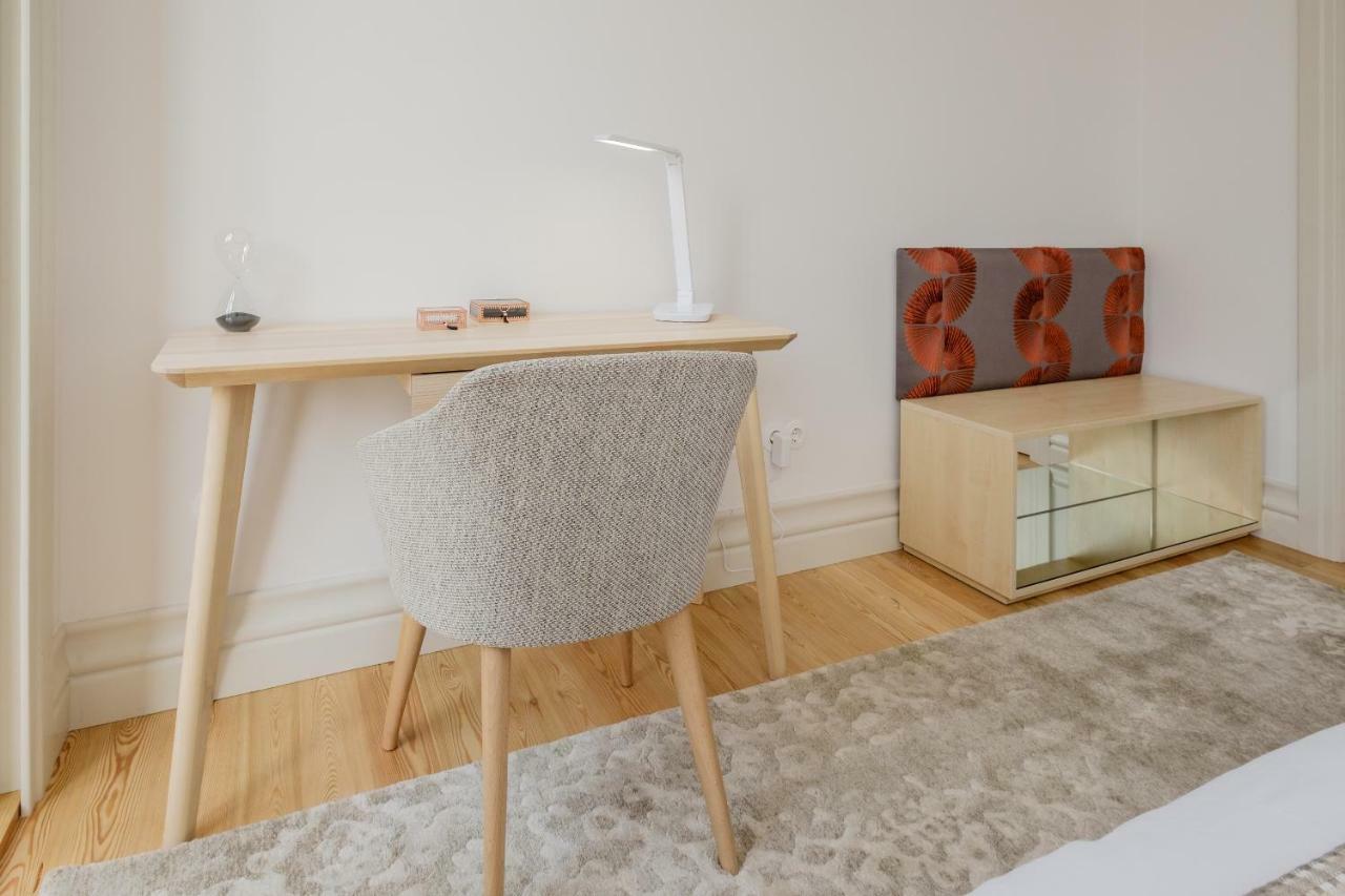 Boutique Rentals-Kihara'S Ribeira Apt With Great Views Porto Exterior foto